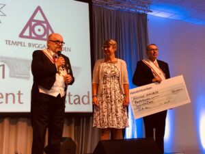 Överlämande av stipeium till Suicide Zero vid Tempel Riddare Ordens General Konvent i Kalrstad